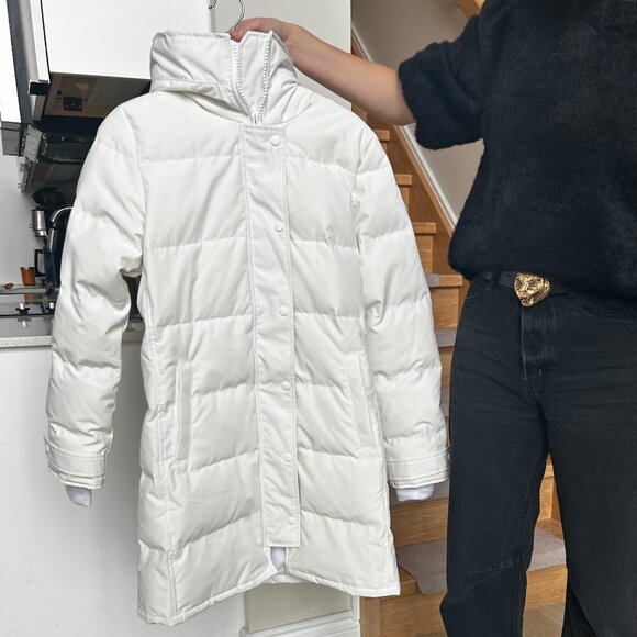 White Shelburne Canada Goose Parka - Medium - New With Tags - Picture 1 of 6